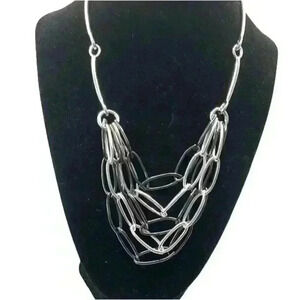 Premier Designs Simplicity necklace 18 inches